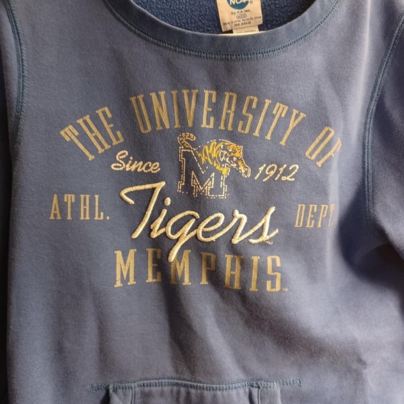 VINTAGE Memphis Tigers Crewneck Size Medium - Picture 2 of 4